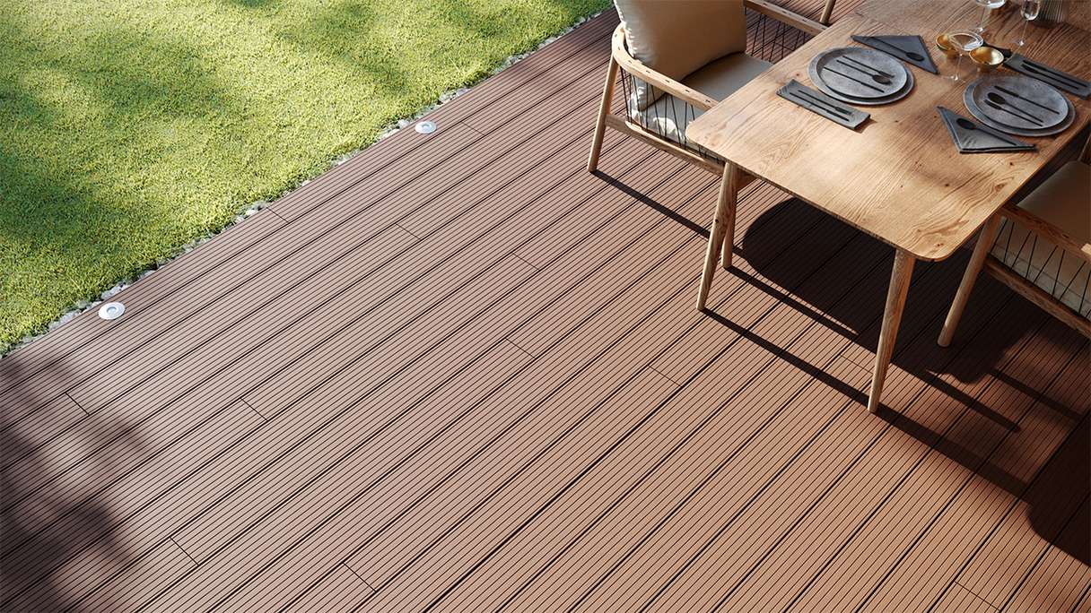 planeo LightWood WPC Lame de terrasse alvéolaire - brun clair 3m rainuré/cannelé