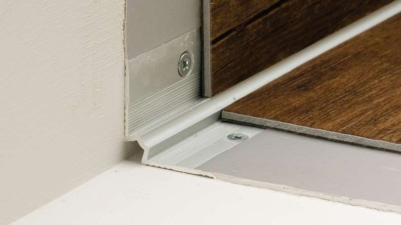 planeo Angle intérieur de nez de marche 701 - 250 cm