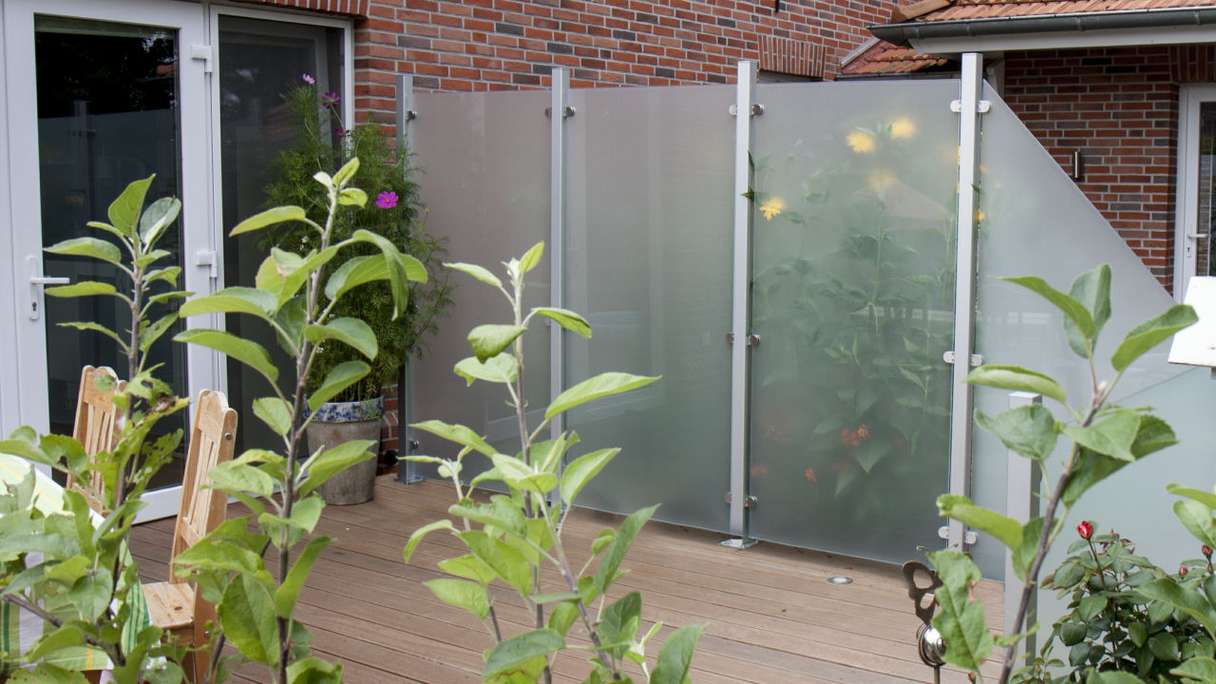 planeo Gardence Flair - Glas-Sichtschutz Hochkant Satiniert
