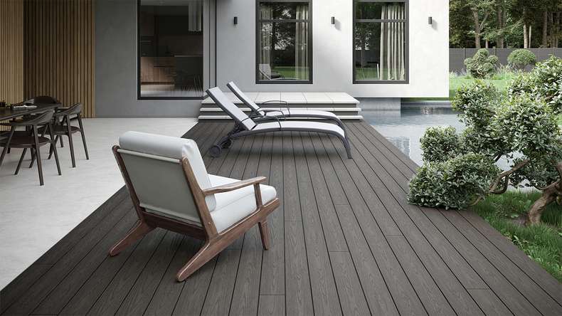 planeo CoEXWood Lame de terrasse WPC massif enrobé - gris/ciment 4.8m structuré