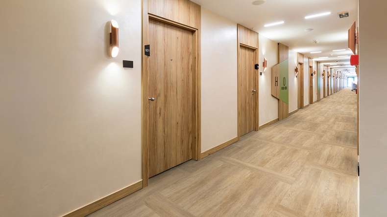 Gerflor vinyle à coller - Creation 40 Honey Oak