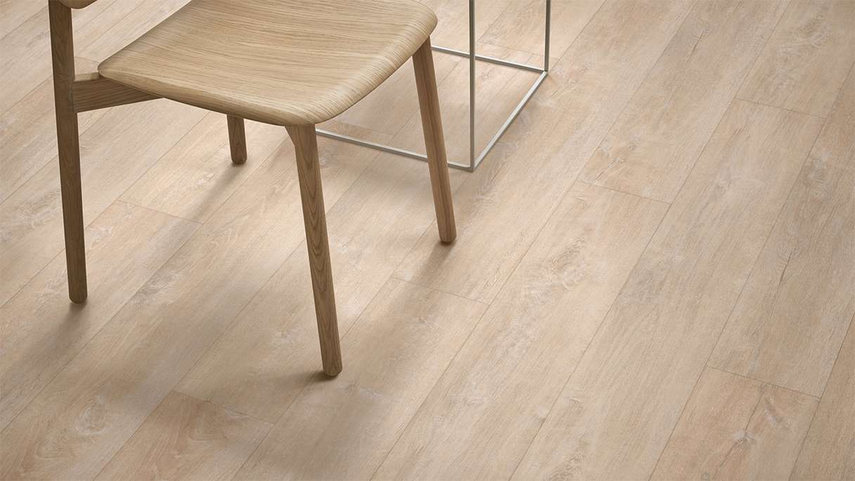 Forbo Enduro Klebevinyl - Light Timber (69335DR3)
