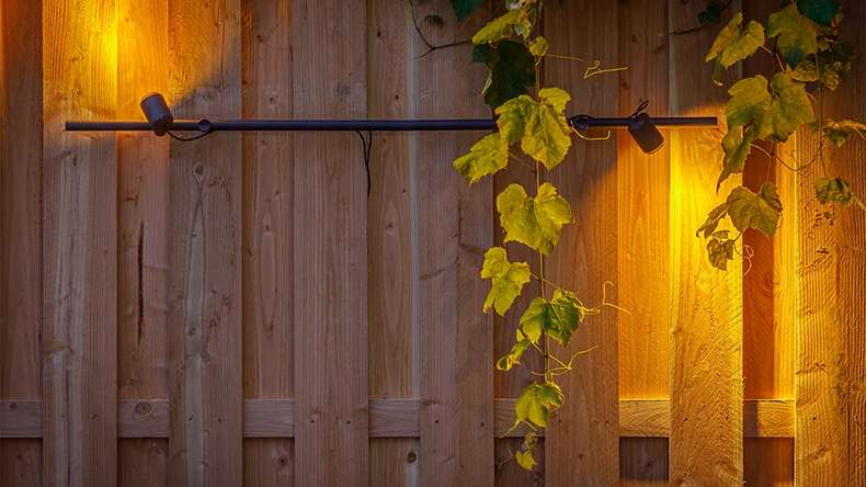 planeo Éclairage de jardin 12V - Projecteur/mural à LED Juno Tube - 4W 372 lumens