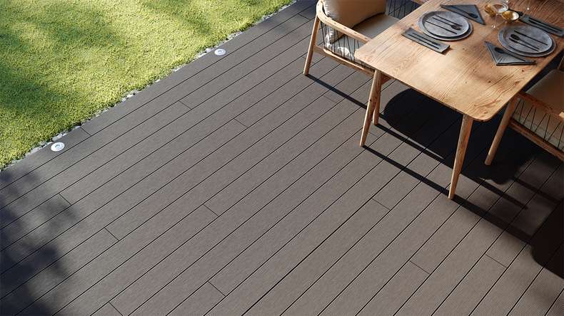 planeo LineWood WPC Pannello per decking solido - Grigio chiaro 4,20m scanalato/scanalato
