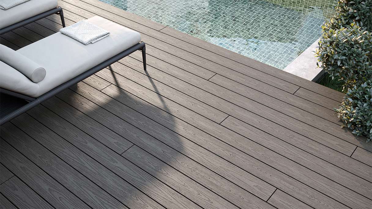 planeo CoEXWood WPC decking set completo di tavole massicce - cemento grigio/testurizzato