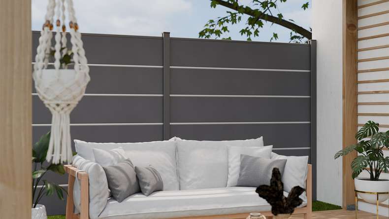 planeo Gardence Simply Premium - PVC-Steckzaun Anthrazitgrau mit Lisenen in Anthrazit 180 x 180 cm