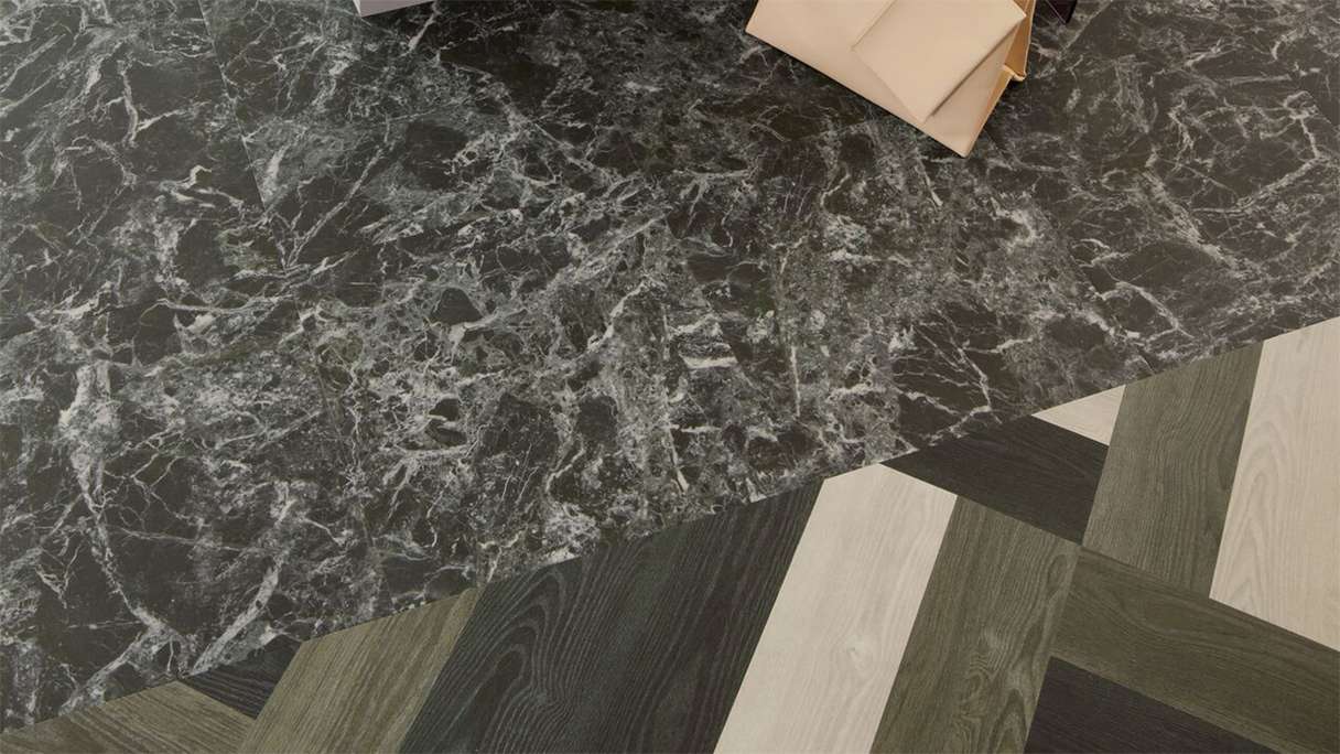 Vinile adesivo Forbo Allura Wood 55 - Frassino salvia 750 x 150 mm (63664DR5)