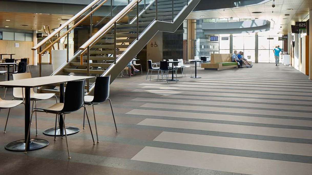 Forbo Linoleum Marmoleum Concrete - liquid clay 3702 - 2.5mm