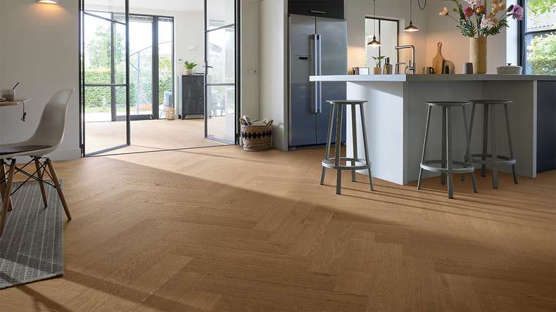Sol en bois MEISTER Lindura HS 500 - 20233 Chêne classic brun argile verni ultra mat 700 x 140 x 11 mm (500010-0700140-20233)