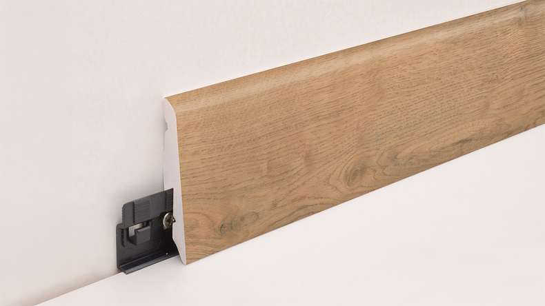 planeo Plinthe SolutionX 2en1 - 2400 x 14 x 58 mm Chêne brun doré (SL0077)