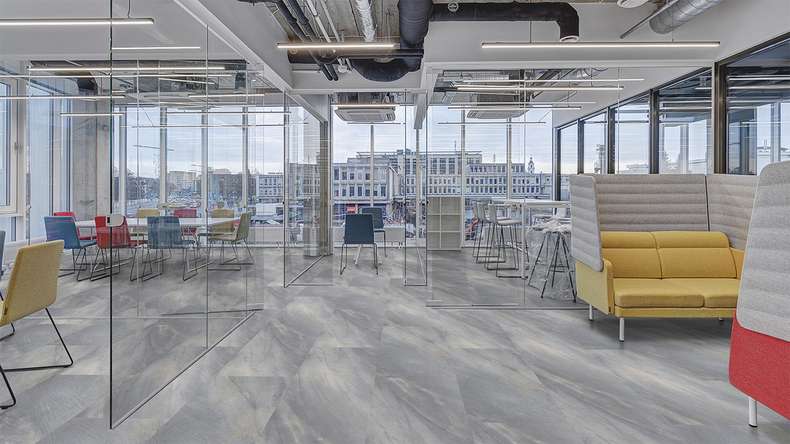Vinyle adhésif Forbo Allura Material 70 - Cool Natural Stone (63693DR7)