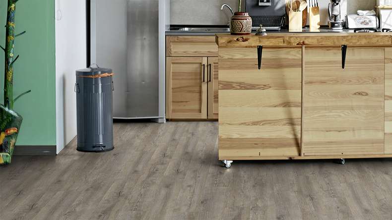 Vinyle à clic Gerflor - Senso Premium Rigid Acoustic Pecan | Isolation phonique intégrée (39470511)