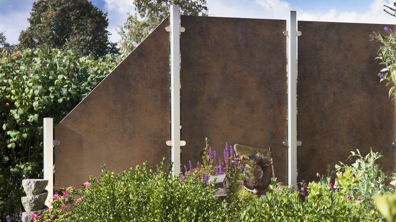 planeo Gardence Resistant - HPL-Sichtschutzzaun Hochkant Rostoptik 90 x 180cm