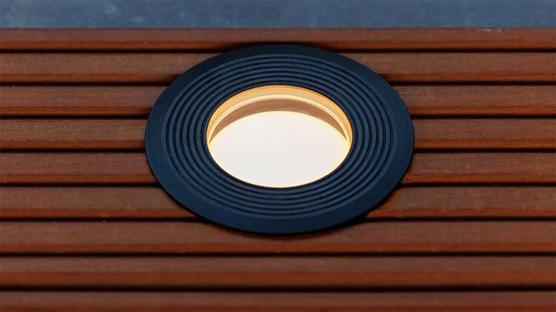 planeo Terrassenbeleuchtung 12V - LED-Einbauleuchte Onyx 90 RA - 2W 76 Lumen