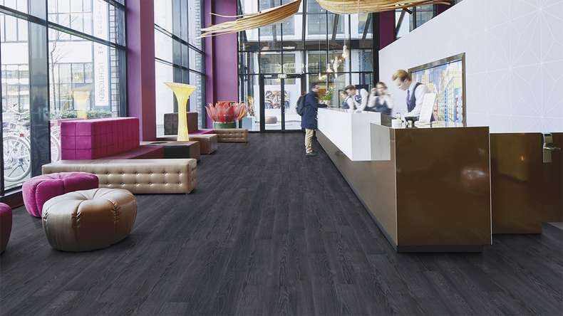 Forbo Allura Wood 55 Vinyle adhésif - Indigo Ash 750 x 150 mm (63666DR5)