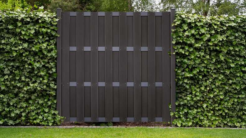 planeo Gardence Premade - recinzione da giardino BPC quadrata antracite 180 x 180 cm con traversa antracite | DB703