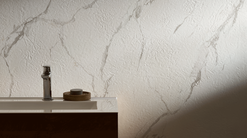 Rivestimento murale SPC planeo - CeraRock Tile Carrara Marble XL 280 x 117,5 cm
