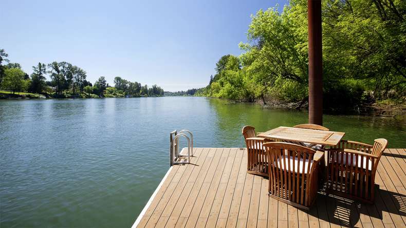 Decking in legno TerraWood - larice canadese - liscio su entrambi i lati