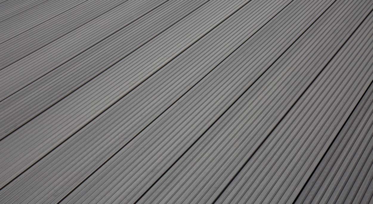 Set completo TitanWood 3m struttura a listello cavo scanalato grigio chiaro 21,3m² incl. alluminio-UK