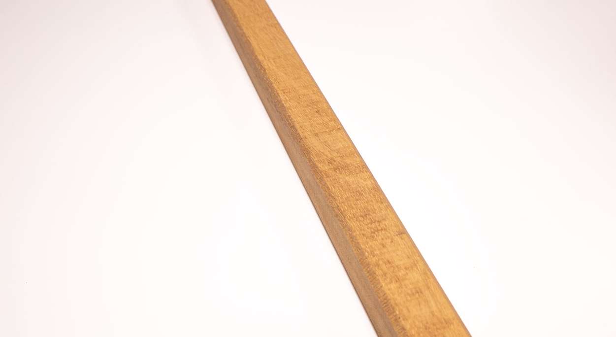 planeo WoodWall - Holzleiste Goldbraun - 2.4m