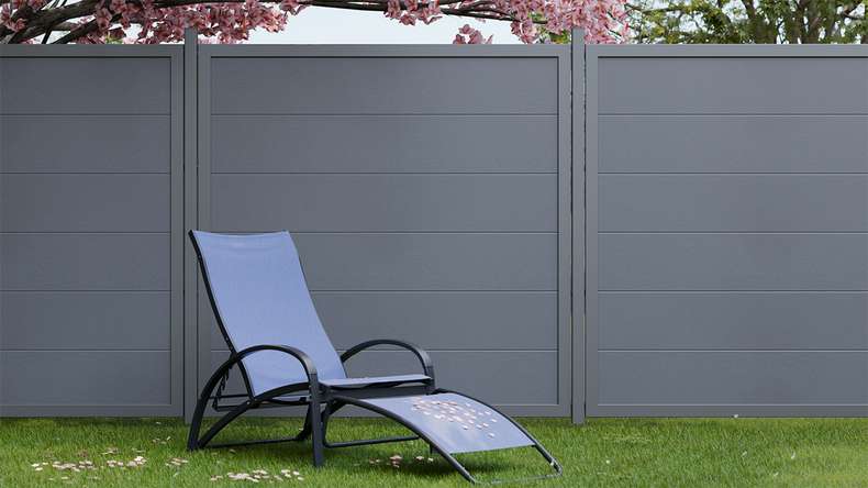 planeo Gardence Simply Guard - PVC-Gartenzaun Anthrazitgrau mit Alu-Rahmen in Anthrazit 180 x 180 cm