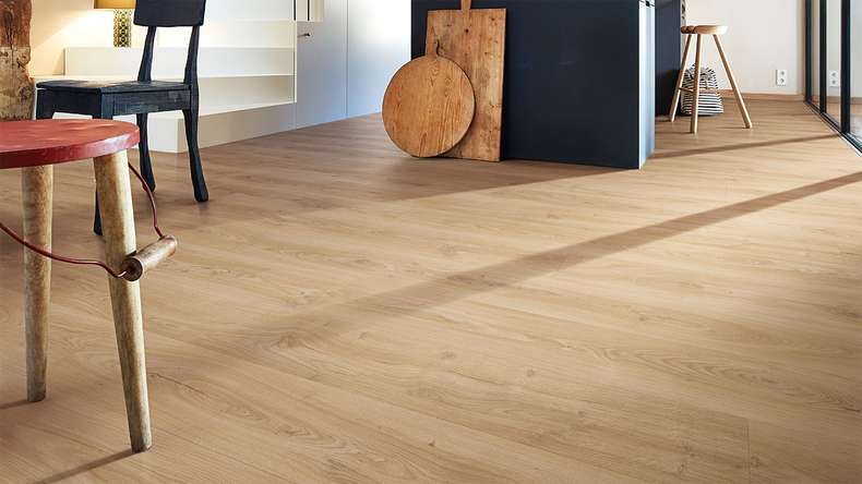 Sol design MEISTER MeisterDesign. next DL 500 S - 06841 Chêne de château clair | Isolation phonique intégrée (400055-2052220-06841)