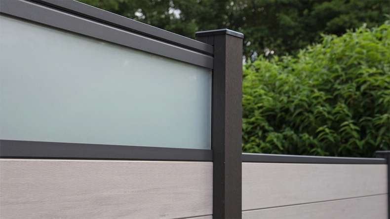 planeo Gardence - Designeinsatz Glasprofil