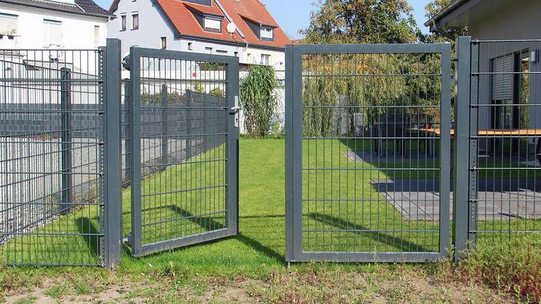 planeo porta universale pesante a 2 ante Symetric Antracite inclusi i pali della porta