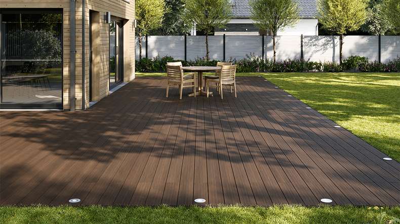 planeo AntikWood Lame de terrasse WPC massif - brun 4.2m vieilli à l'ancienne