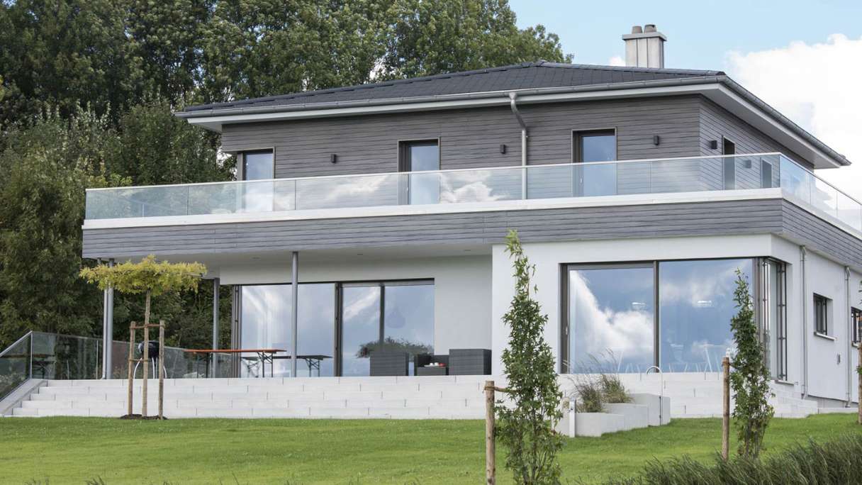 planeo Fassado - WPC Rhombusleiste Fassadenverkleidung Graphitgrau