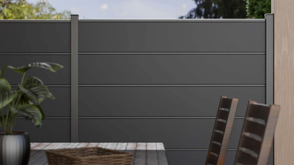 planeo Gardence Simply Premium - PVC-Steckzaun Anthrazitgrau mit Lisenen in Anthrazit 180 x 180 cm