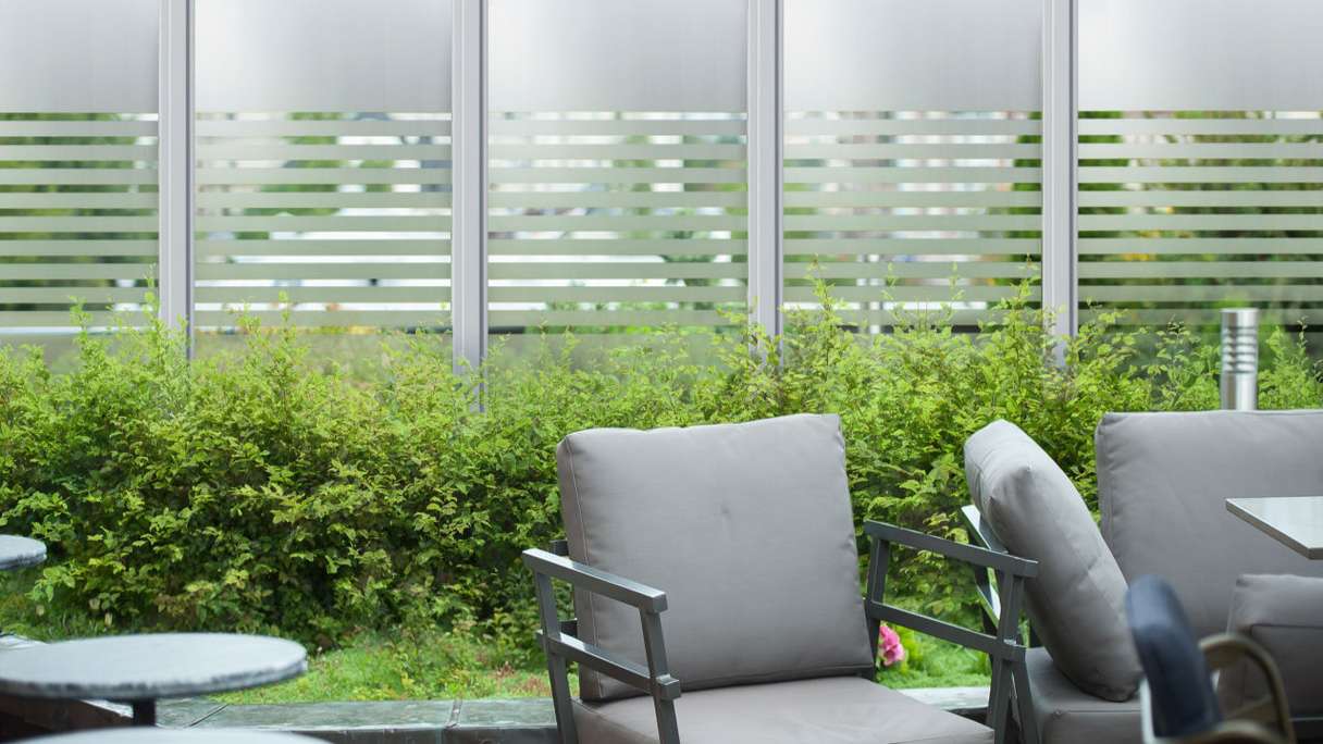 planeo Gardence Flair - Brise-vue en verre, bandes verticales