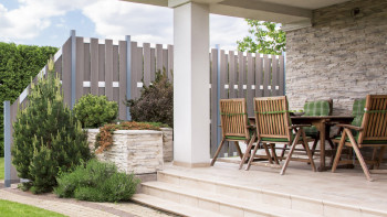 planeo Gardence Premade - BPC-Gartenzaun Quadratisch Bi-Color Sand 180 x 180cm