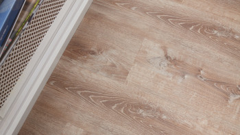 Skaben Sol PVC clipsable - ProfiKlick Chêne fumé doré | gaufrage synchrone (SP-6200194)