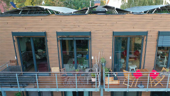 planeo Fassado - Latte WPC en losange revêtement de façade brun