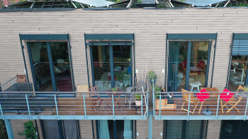 planeo Fassado - Latte WPC en losange revêtement de façade gris pierre
