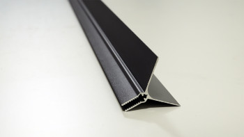 planeo Fassado - Profilé de finition d'angle intérieur en aluminium noir 2.90m