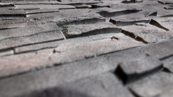 panneau de façade planeo aspect pierre - NoviStone Lava 1054 x 334 mm