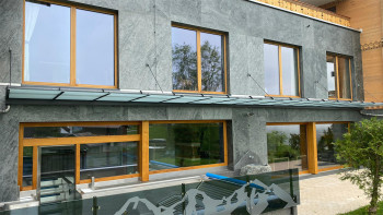 planeo EVOLITH Slate&Stone - Revêtement mural en pierre naturelle Urban Grey 1220 x 610 mm