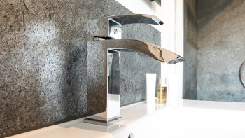 planeo EVOLITH Slate&Stone - Revêtement mural en pierre naturelle Urban Grey 1220 x 610 mm