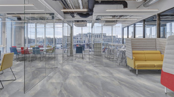 Vinyle adhésif Forbo Allura Material 55 - Cool Natural Stone (63693DR5)