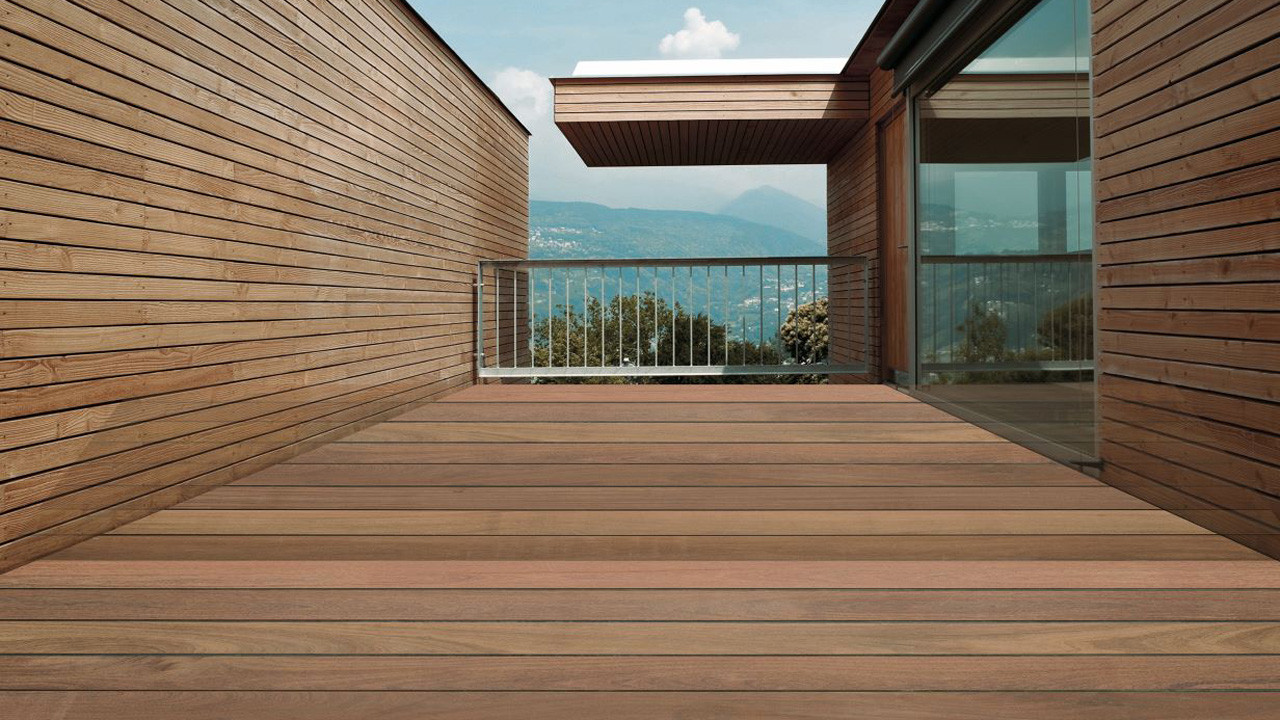 Terrazza in legno TerraWood Terrazza in legno Cumaru marrone PRIME 21 x  145mm - liscia su entrambi i lati - Tavole per esterno - Terrazza